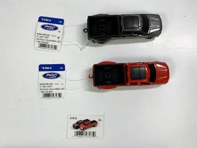 Ford F-350 Toy Pickup Truck 1 to 64 Scale Die-Cast Model Vehicle