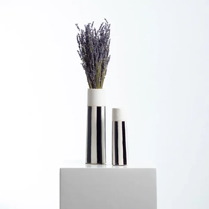 Preserved Dried Naturally Fragrant French Lavender Bundle Bouquet in Ceramic Tori Vase – Two Sizes