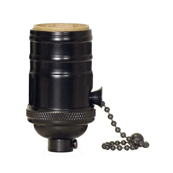 SATCO/NUVO On-Off Pull Chain Socket 1/8 IPS 4 Piece Stamped Solid Brass Black Finish 660W 250V (80-2509)